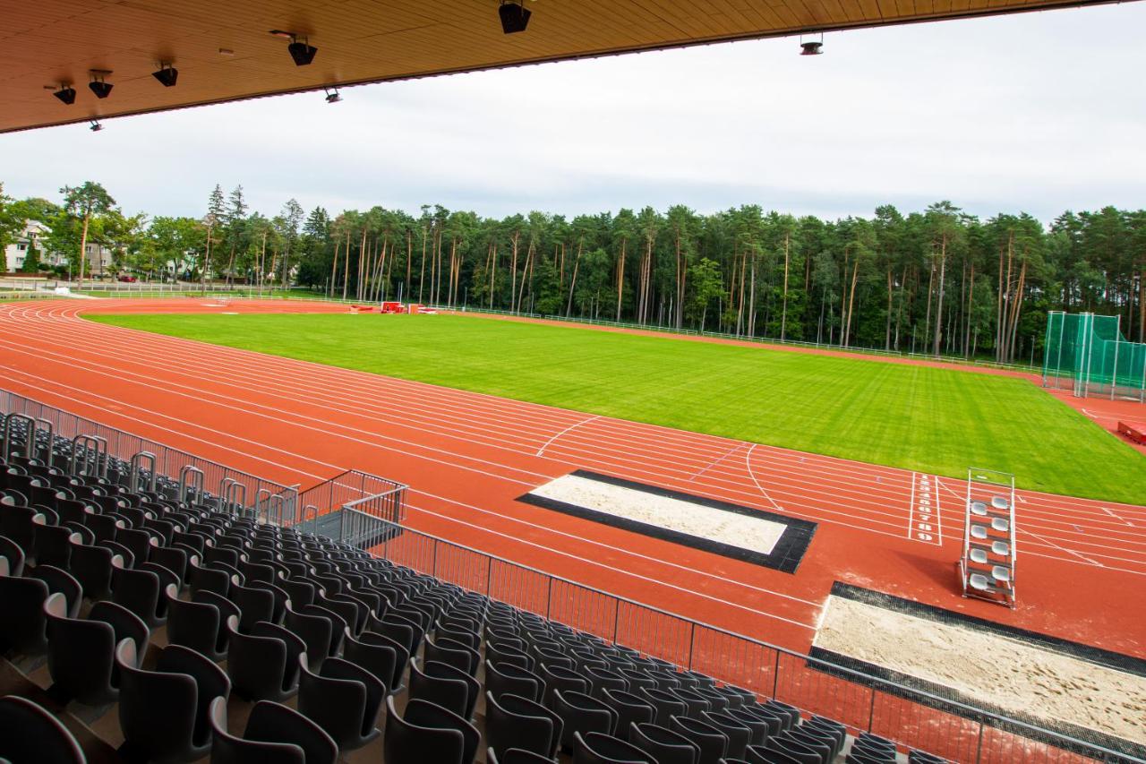Stadium Hotel 瓦尔米耶拉 外观 照片