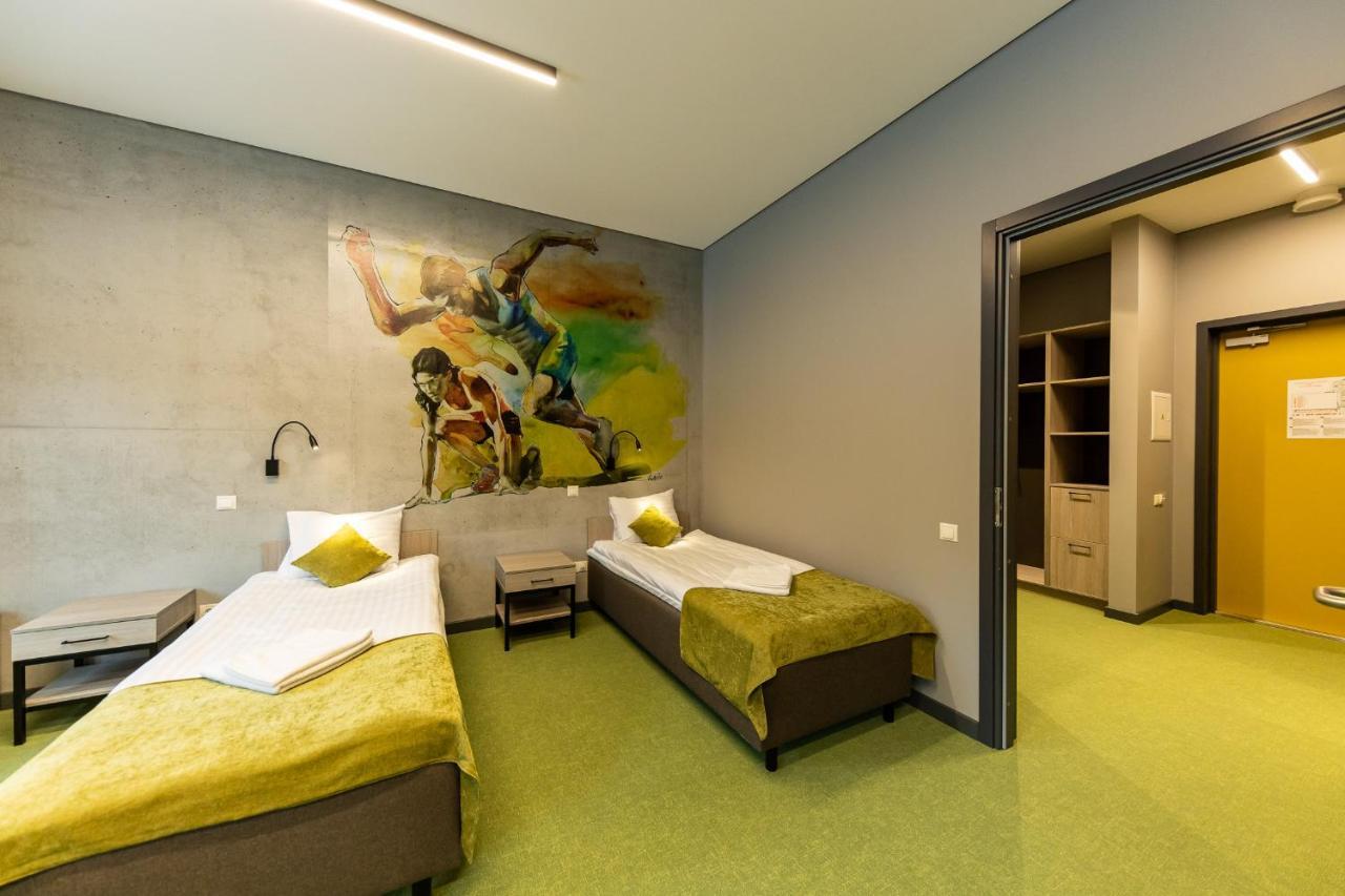 Stadium Hotel 瓦尔米耶拉 外观 照片