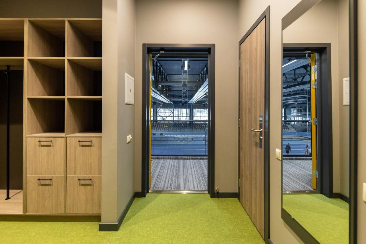 Stadium Hotel 瓦尔米耶拉 外观 照片